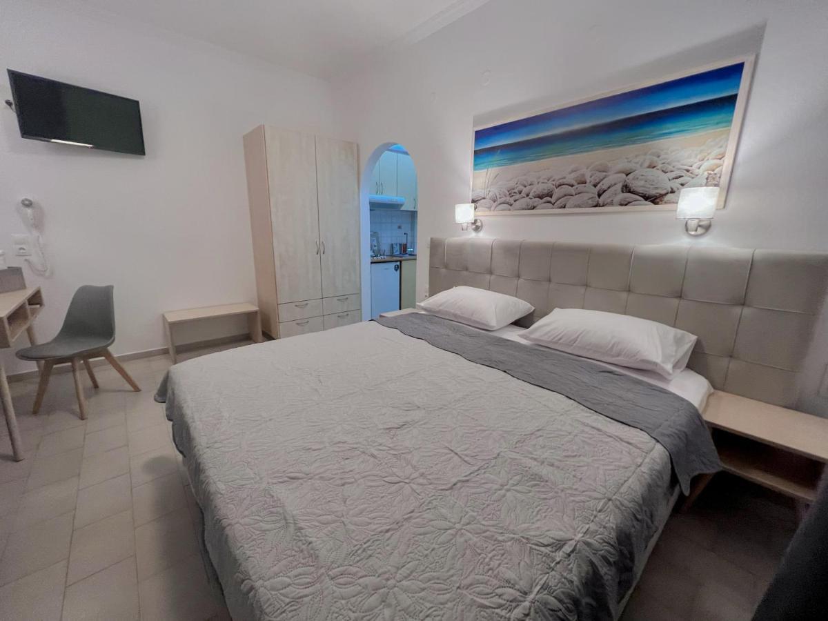 Athanasia Apartments Skiathos Town Exterior foto