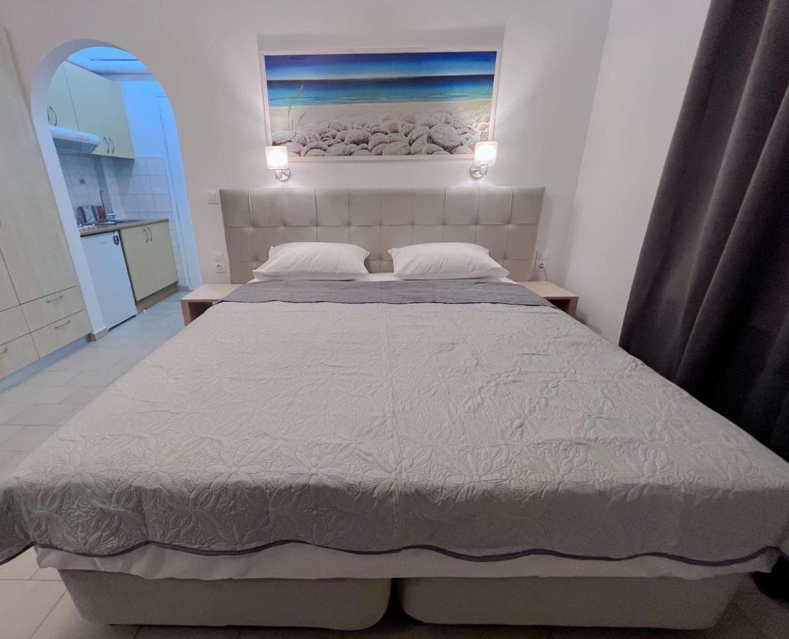 Athanasia Apartments Skiathos Town Exterior foto
