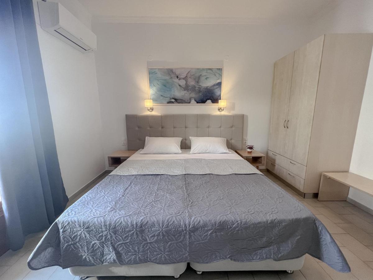 Athanasia Apartments Skiathos Town Exterior foto