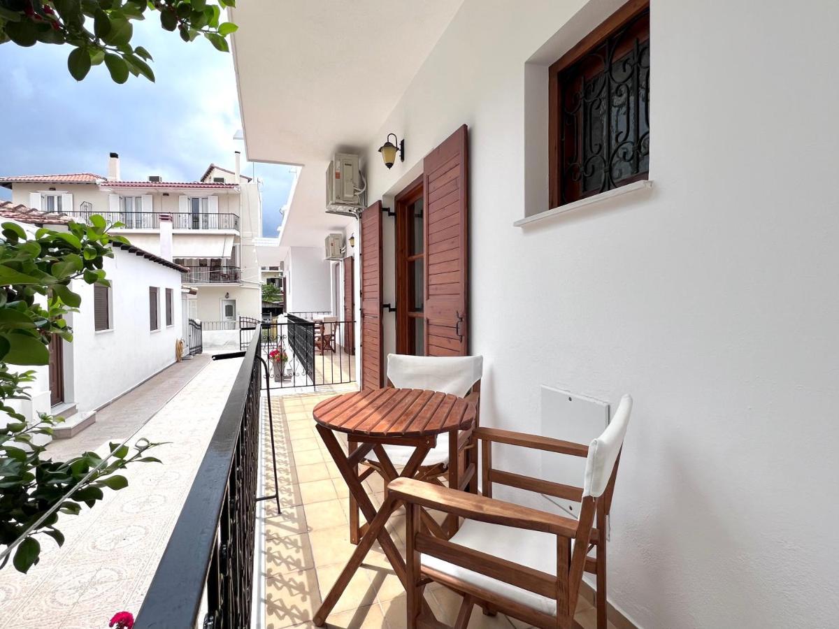 Athanasia Apartments Skiathos Town Exterior foto