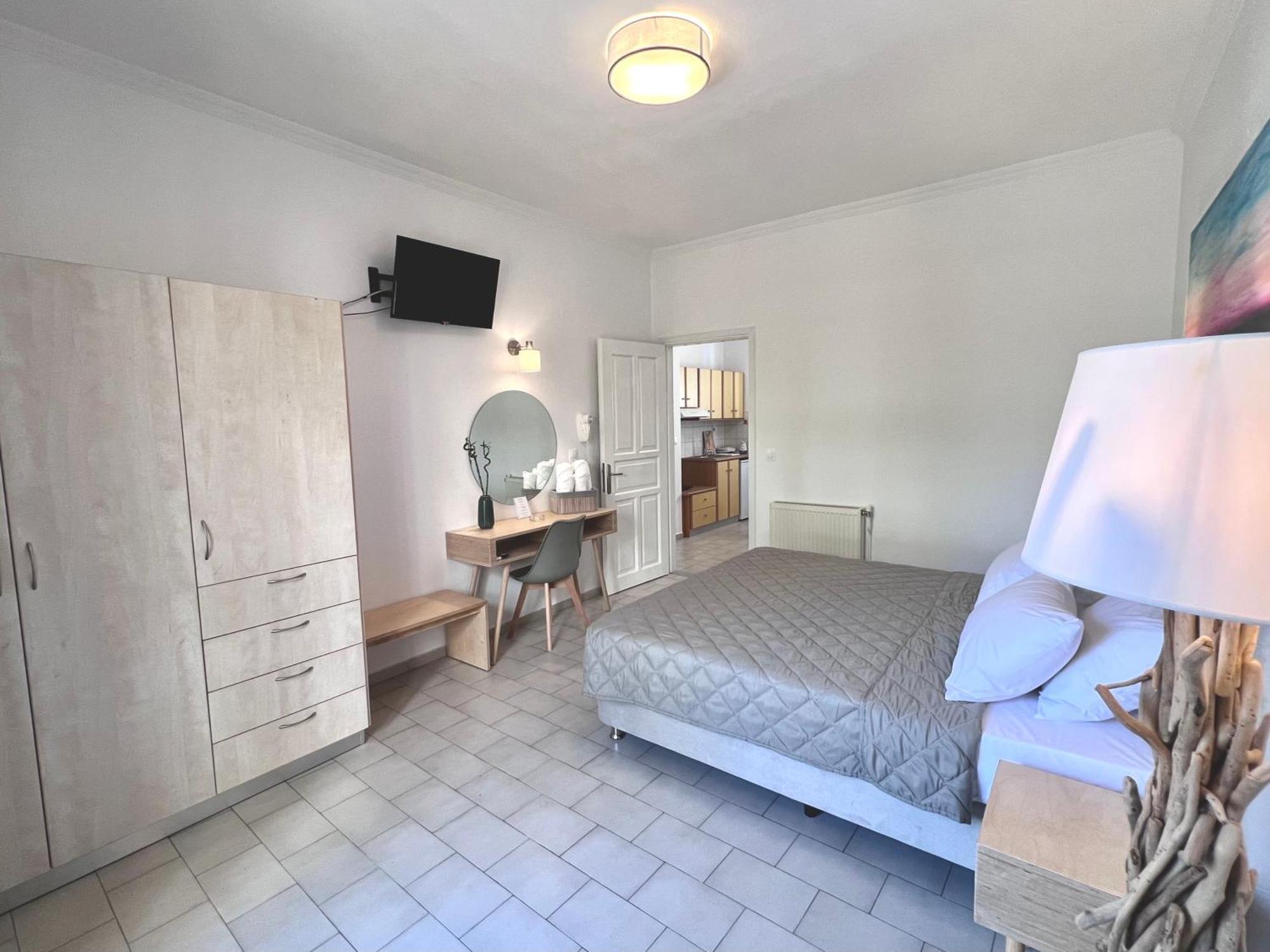 Athanasia Apartments Skiathos Town Exterior foto